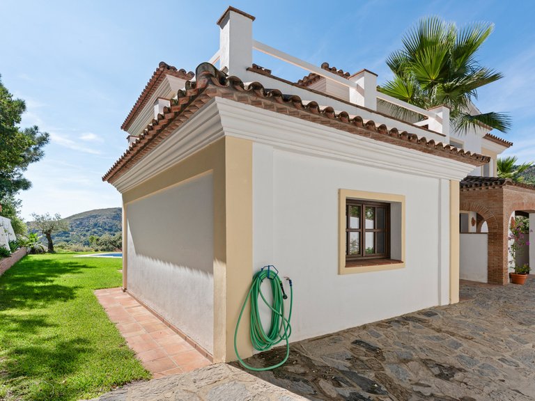 Villa for Sale in Casares, Malaga 43