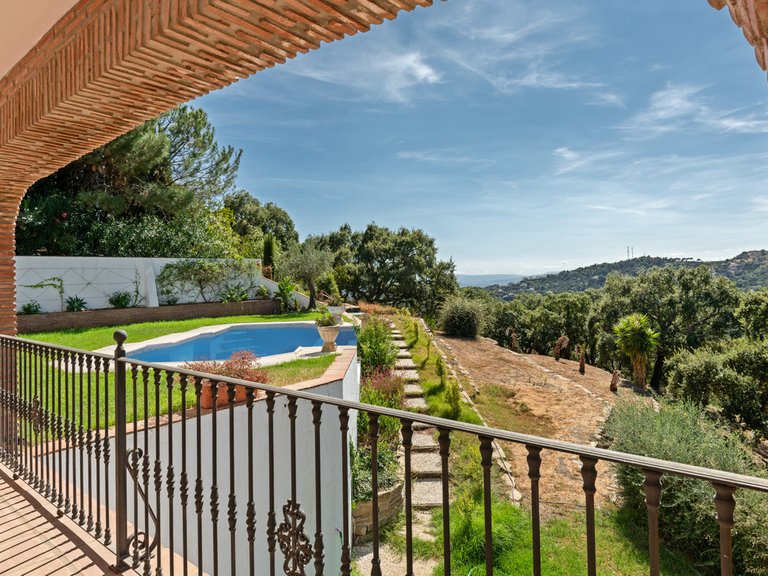 Villa for Sale in Casares, Malaga 46