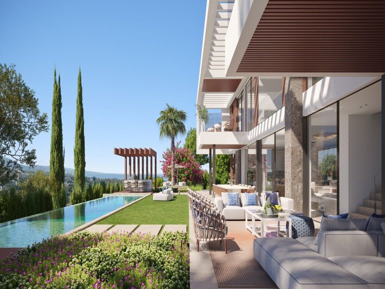 Villa for Sale in Costa del Sol Marbella, Malaga 9