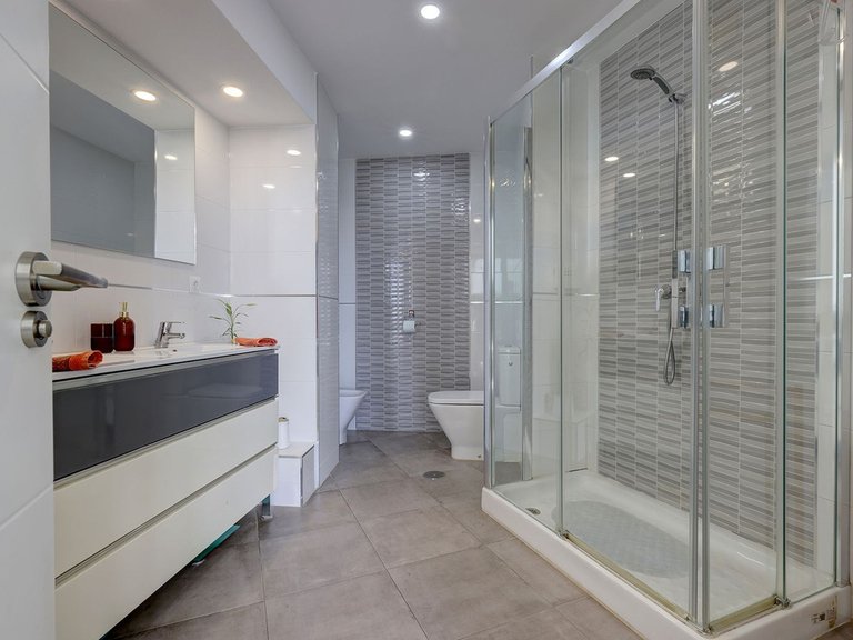 Apartment for Sale in Benalmadena Costa, Malaga 21