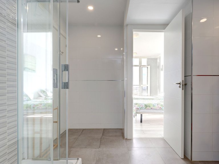 Apartment for Sale in Benalmadena Costa, Malaga 25