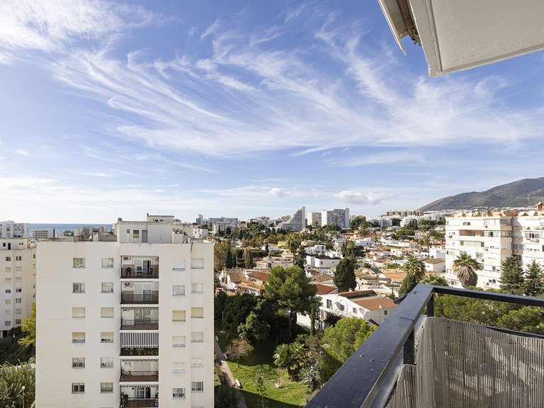 Apartment for Sale in Benalmadena Costa, Malaga 29