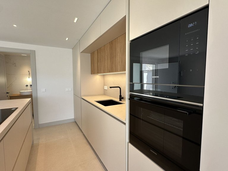 Villa for Sale in Torrequebrada, Malaga 14