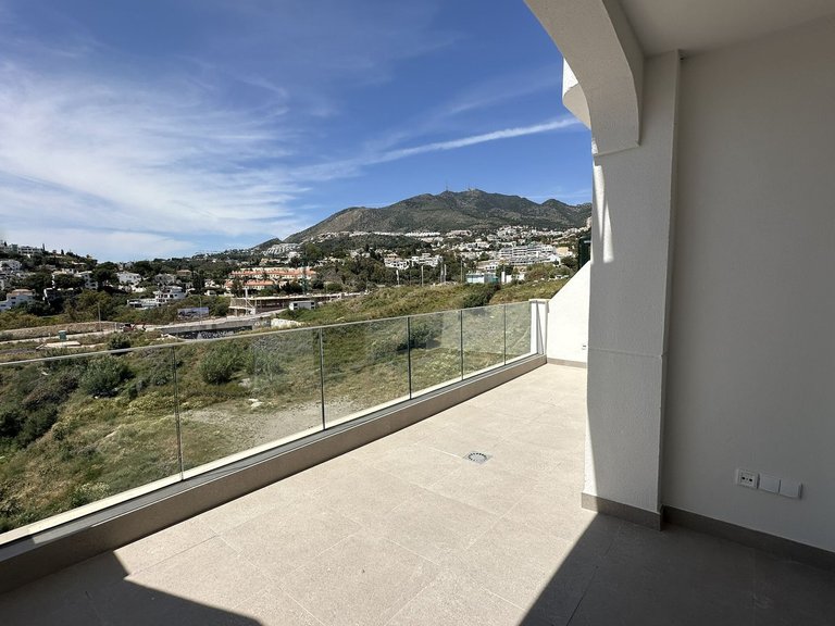 Villa for Sale in Torrequebrada, Malaga 27