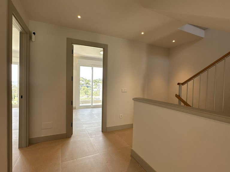 Villa for Sale in Torrequebrada, Malaga 36