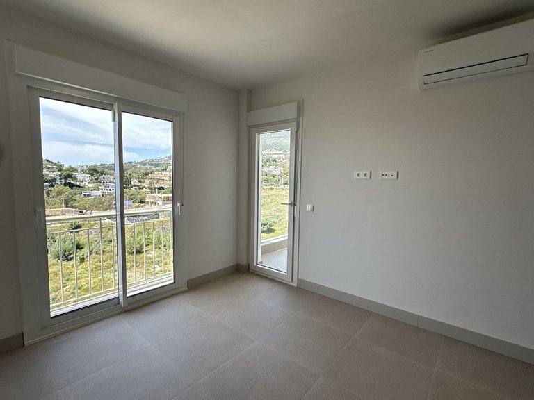 Villa for Sale in Torrequebrada, Malaga 59