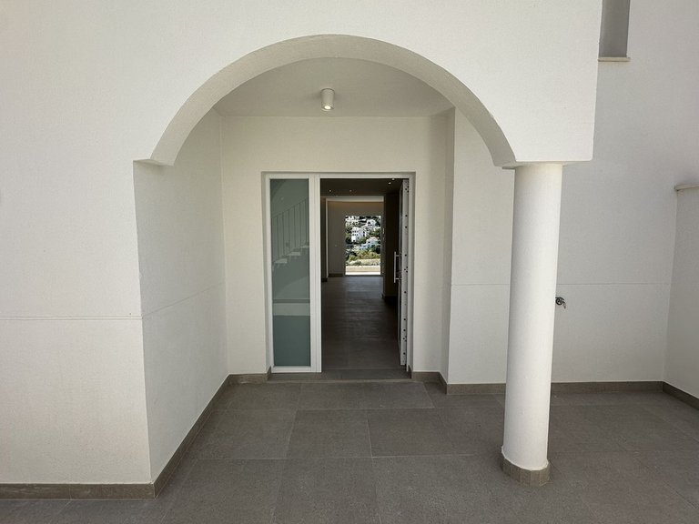 Villa for Sale in Torrequebrada, Malaga 7