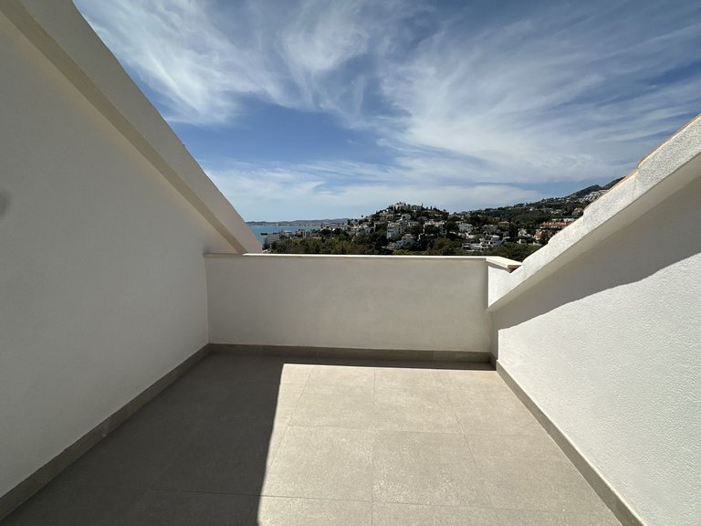 Villa for Sale in Torrequebrada, Malaga 74