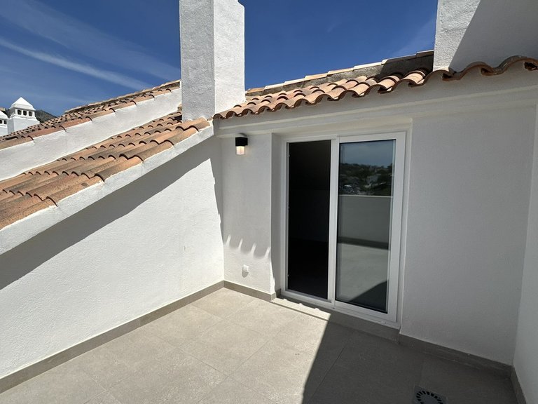 Villa for Sale in Torrequebrada, Malaga 78