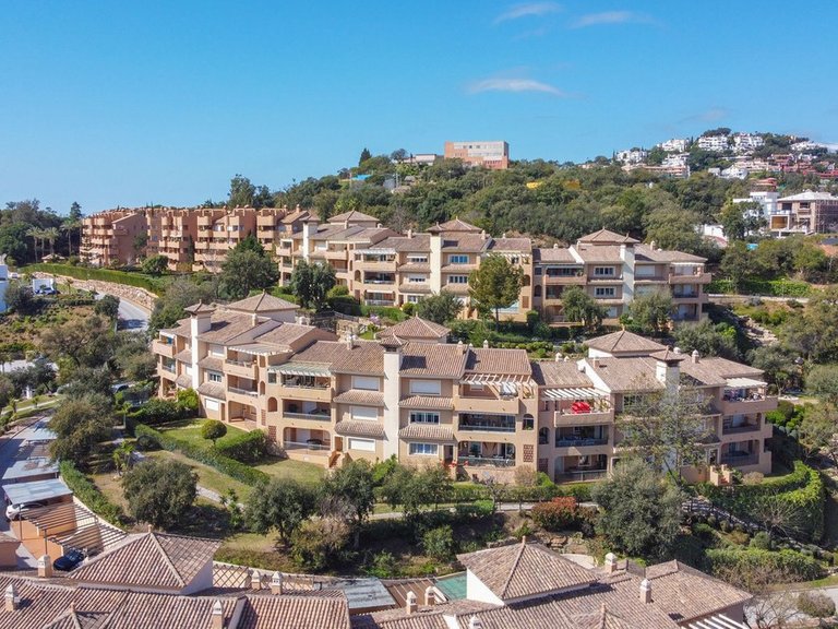 Apartment for Sale in La Mairena, Malaga 2