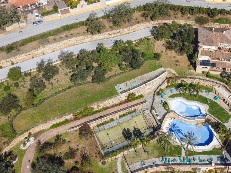Apartment for Sale in La Mairena, Malaga 27