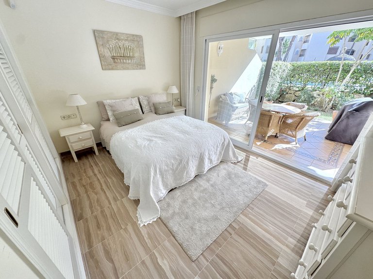 Apartment for Sale in Elviria, Malaga 11