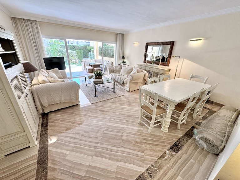 Apartment for Sale in Elviria, Malaga 5