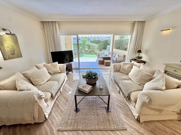 Apartment for Sale in Elviria, Malaga 7