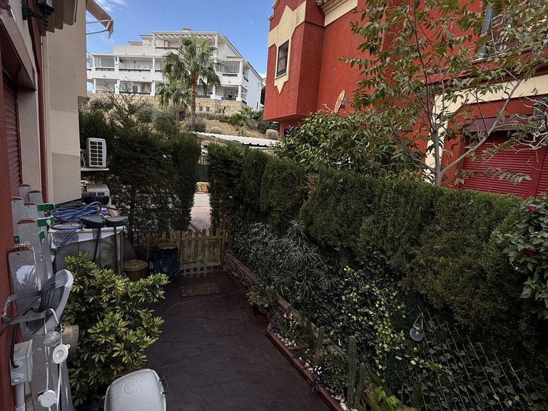Villa for Sale in Benalmadena Costa, Malaga 38