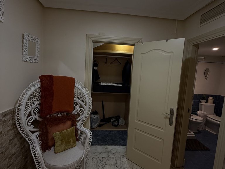 Villa for Sale in Benalmadena Costa, Malaga 44