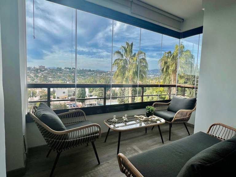 Apartment for Sale in Nueva Andalucía, Malaga 1