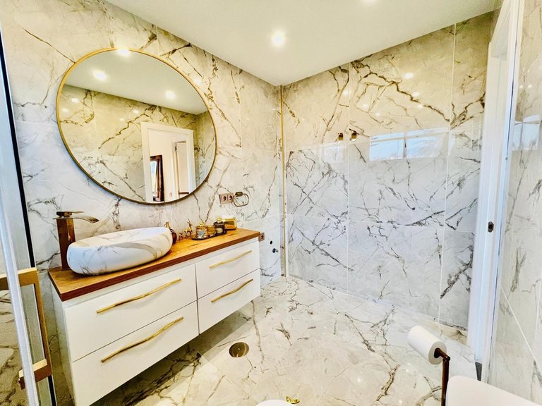 Apartment for Sale in Nueva Andalucía, Malaga 10