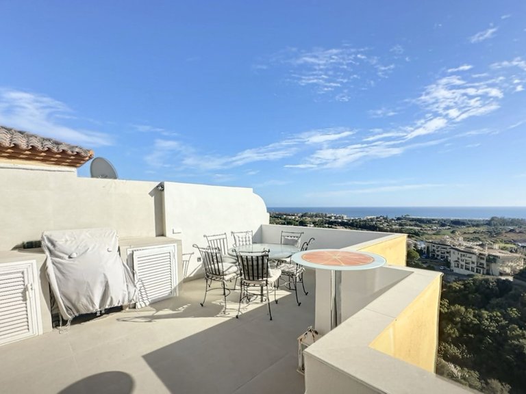 Apartment for Sale in Estepona, Malaga 5