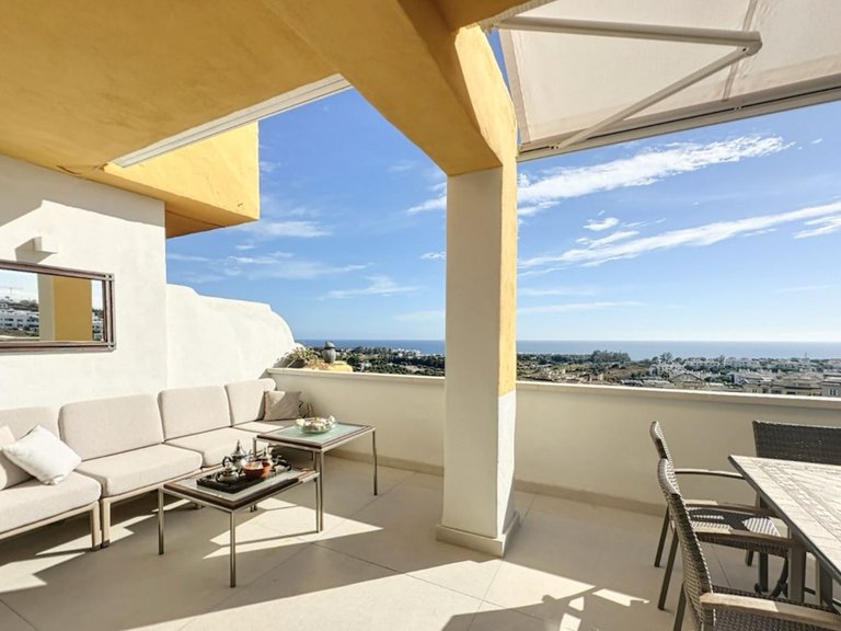 Apartment for Sale in Estepona, Malaga 6