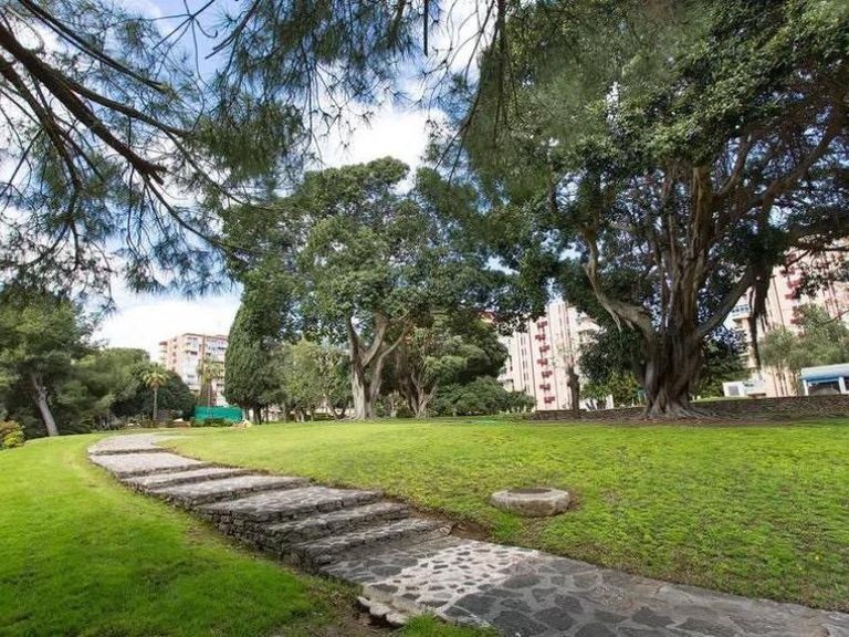Apartment for Sale in Benalmadena, Malaga 11