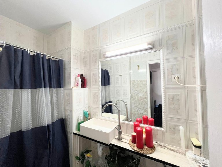 Apartment for Sale in Benalmadena, Malaga 7