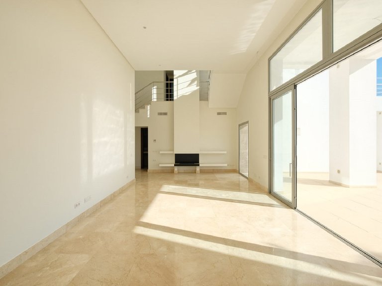 Villa for Sale in Benahavís, Malaga 4