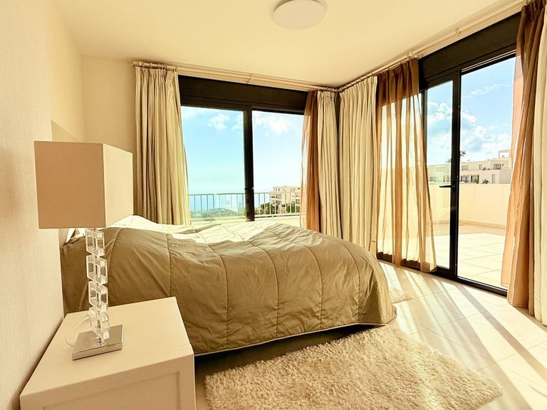 Apartment for Sale in Altos De Los Monteros, Malaga 14