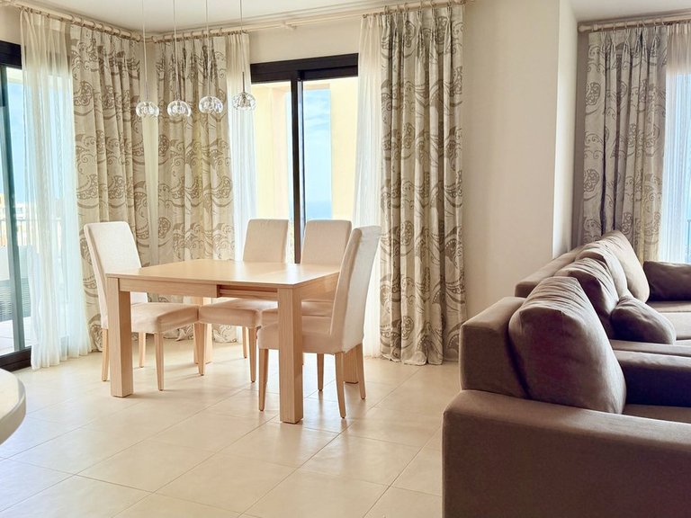 Apartment for Sale in Altos De Los Monteros, Malaga 5