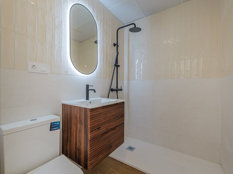 Apartment for Sale in Centro Histórico, Malaga 11