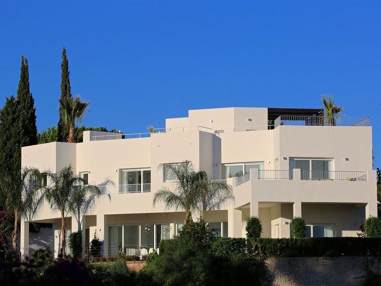 Villa for Sale in El Rosario, Malaga 1
