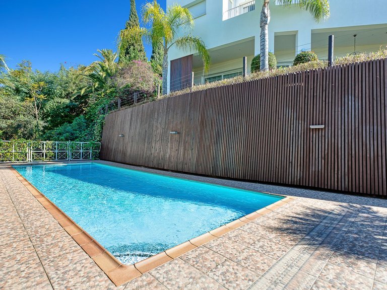 Villa for Sale in El Rosario, Malaga 23