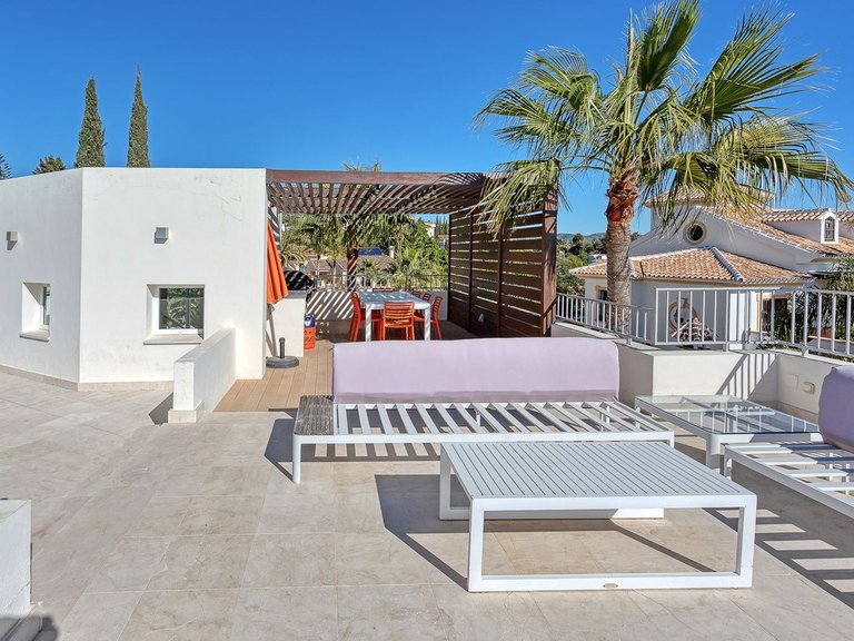 Villa for Sale in El Rosario, Malaga 53