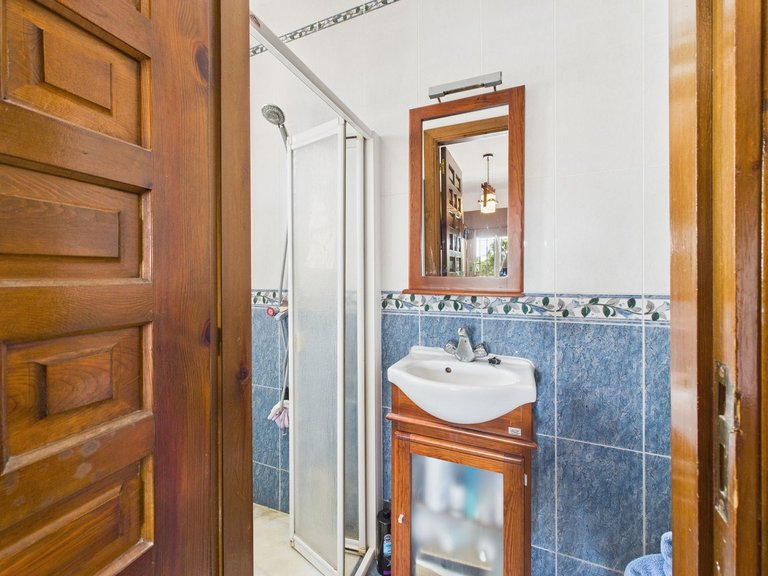 Villa for Sale in Estepona, Malaga 21