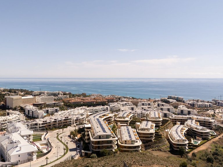 Apartment for Sale in Fuengirola, Malaga 35