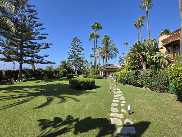 Apartment for Sale in Puerto Banús, Malaga 29