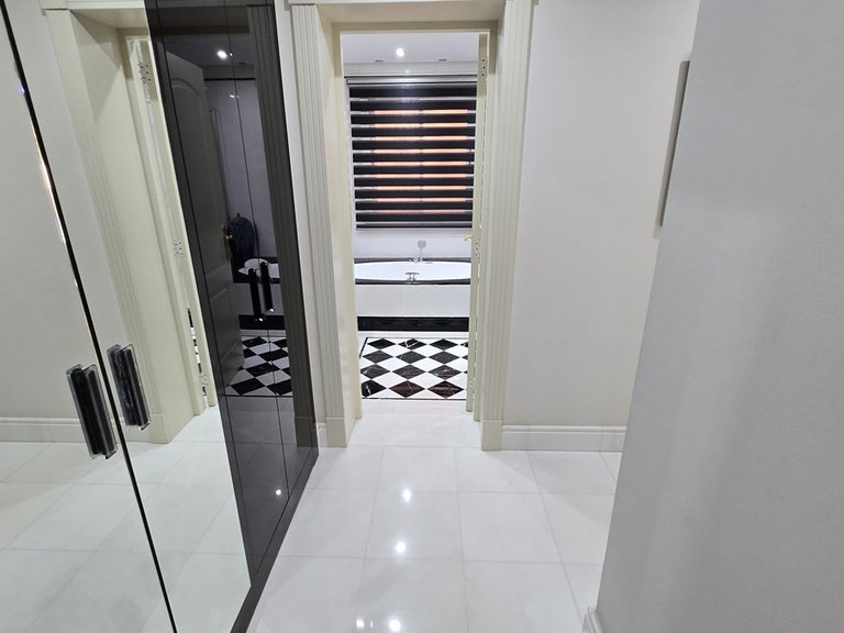 Apartment for Sale in Puerto Banús, Malaga 37