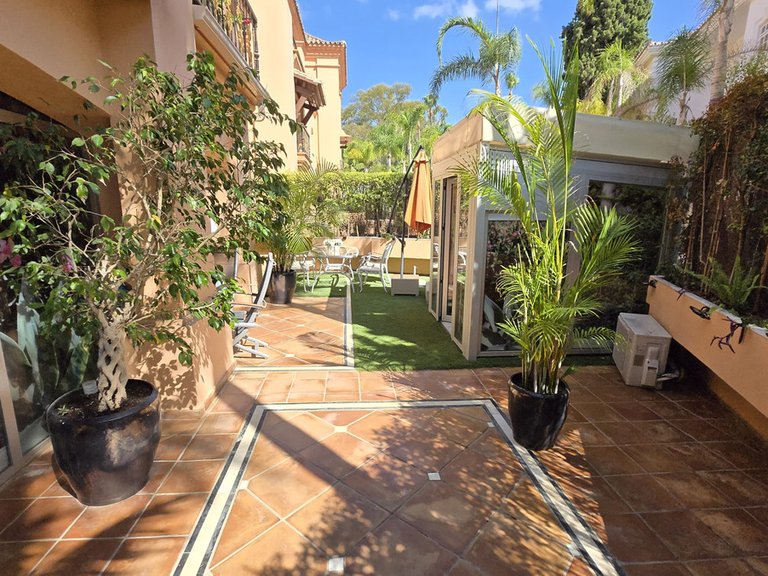 Apartment for Sale in Puerto Banús, Malaga 47