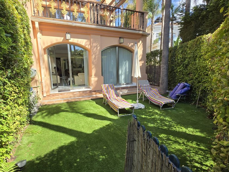 Apartment for Sale in Puerto Banús, Malaga 5