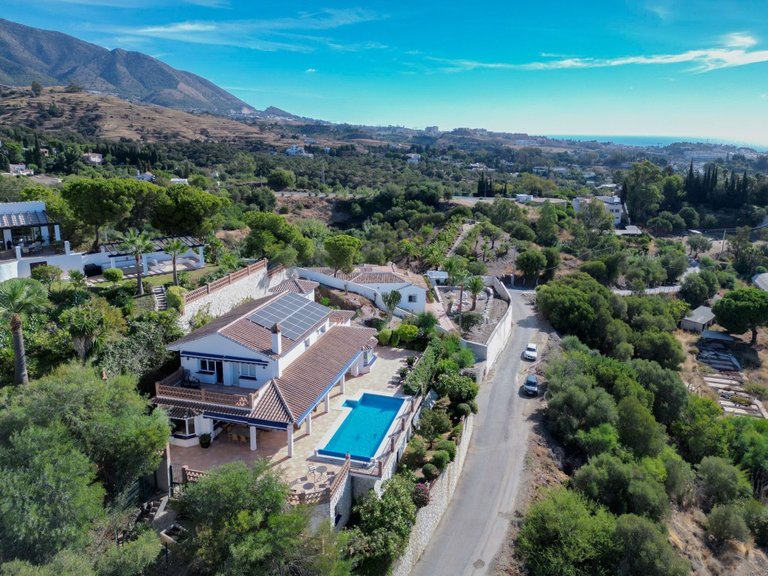 Villa for Sale in Mijas, Malaga 11
