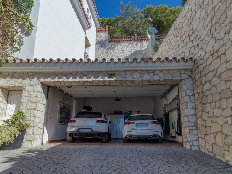 Villa for Sale in Mijas, Malaga 3