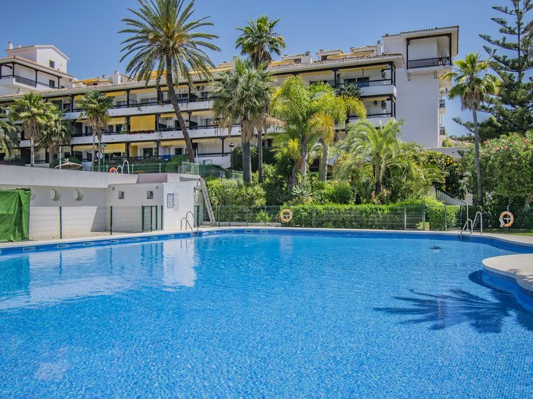 Apartment for Sale in The Golden Mile, Malaga 14
