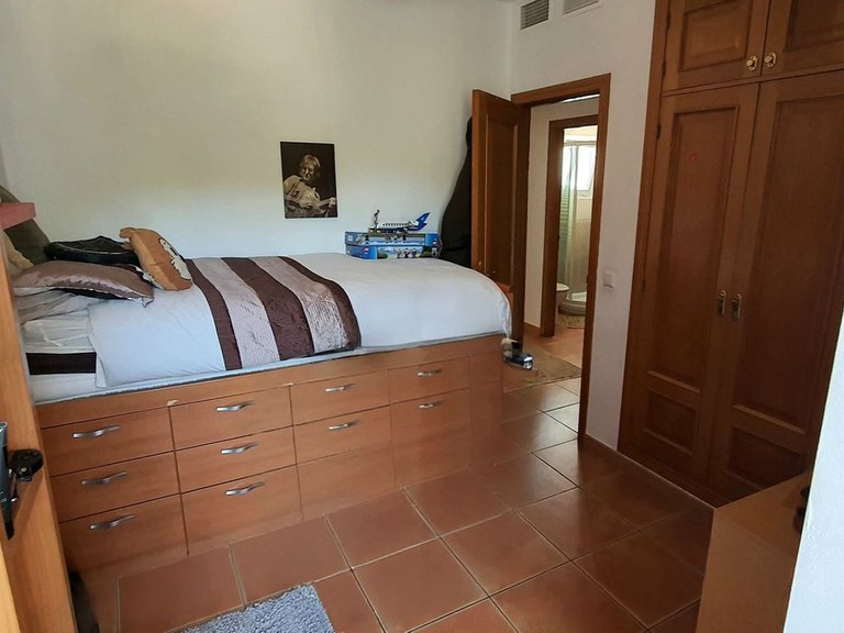 Villa for Sale in Fuengirola, Malaga 16