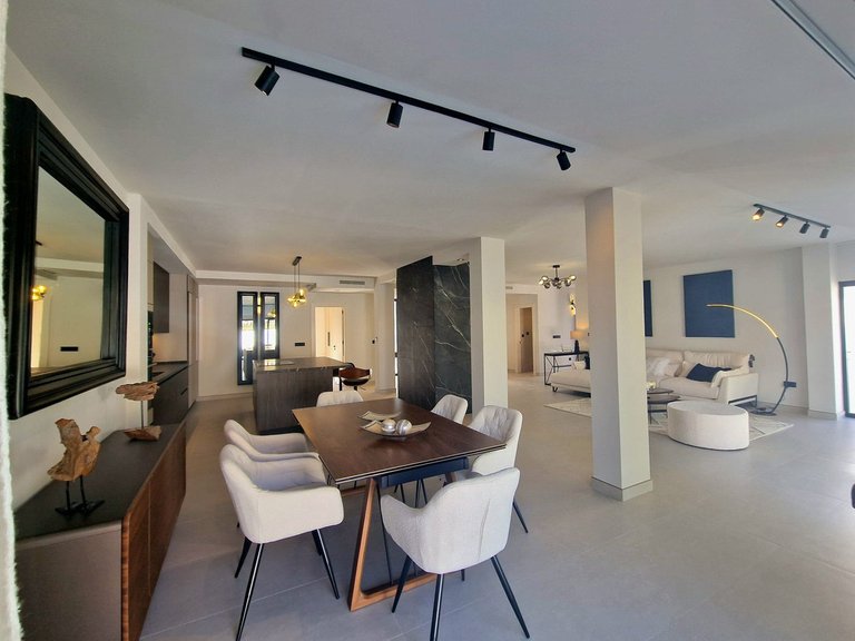 Villa for Sale in Marbella, Malaga 13
