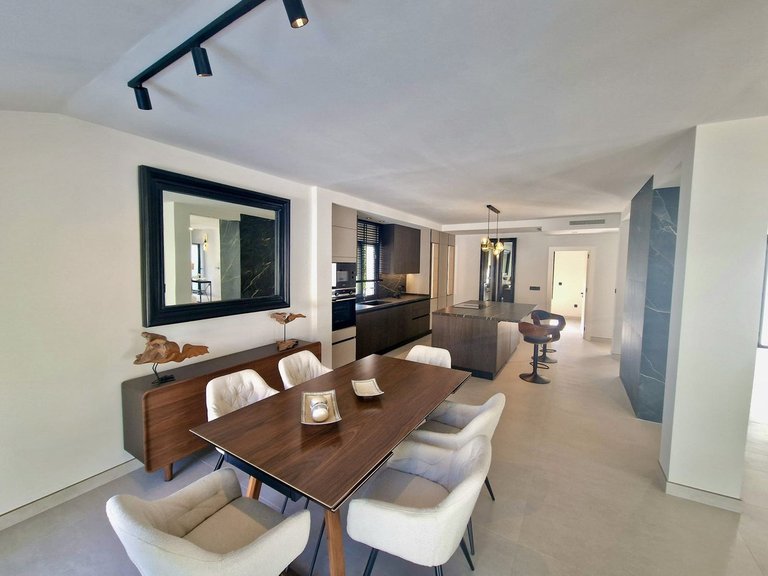 Villa for Sale in Marbella, Malaga 43