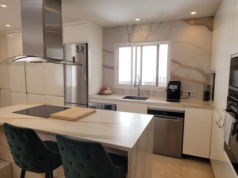 Apartment for Sale in Puerto Banús, Malaga 5
