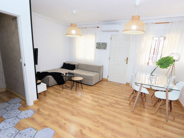 Villa for Sale in Playa Flamenca, Alicante 6