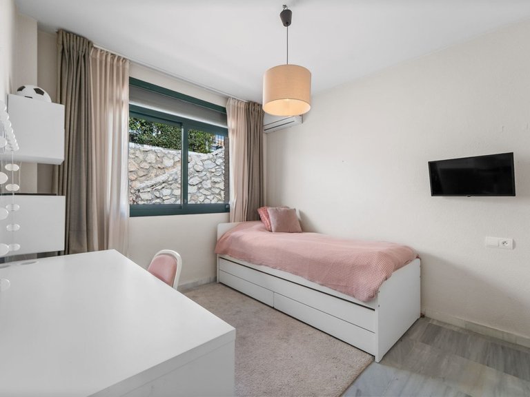 Villa for Sale in Benalmadena, Malaga 13