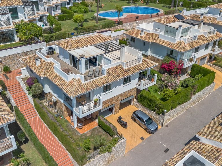 Villa for Sale in Benalmadena, Malaga 23