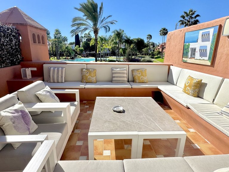 Apartment for Sale in Guadalmina Baja, Malaga 1